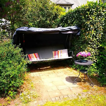 Ferienhaus Moselgruen בית נופש